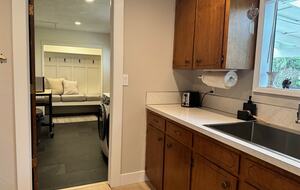 Charming Home Polk County - Dallas, Oregon