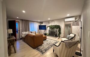 Charming Home Polk County - Dallas, Oregon