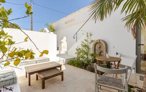 Amorzinho Do Vau | Historic Villa With Direct Beach Access - Portimao, Portugal