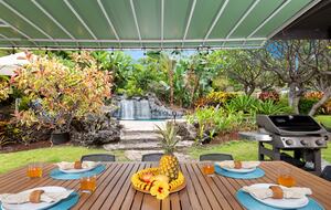 Spread out and dine in the huge covered Lanai