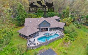 Magical Hawaiian Cloud Forest Estate - Kailua, Hawaii