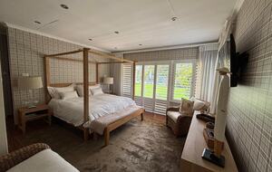 Bird Home - Midrand, South Africa