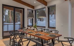 Blue Valley Chalet - Moving Mountains - Breckenridge, Colorado