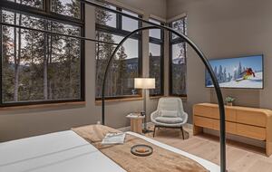 Blue Valley Chalet - Moving Mountains - Breckenridge, Colorado