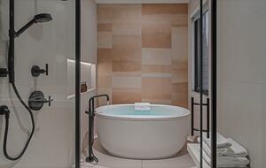 Blue Valley Chalet - Moving Mountains - Breckenridge, Colorado