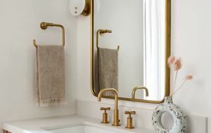 Four Feathers Farmhouse Villa - Montecito, California