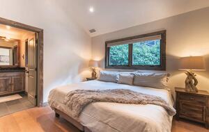 Lake Arrowhead Lake View Getaway - Lake Arrowhead, California