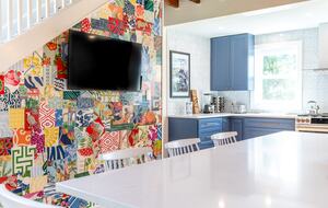 Stunning Renovated 1837 Farmhouse - Bellefonte, Pennsylvania