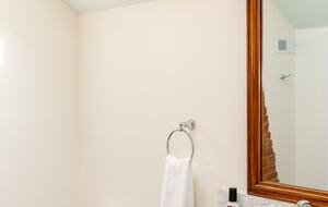 Stunning Renovated 1837 Farmhouse - Bellefonte, Pennsylvania