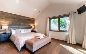 Lake Arrowhead Lake View Getaway - Lake Arrowhead, California