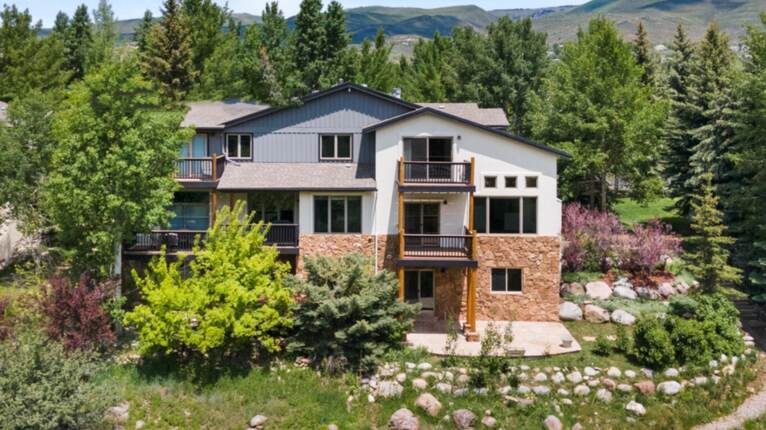 River Ranch Ski Chalet - Luxury Home Exchange in Edwards, Colorado ...