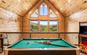 Luxury Cabin GETAWAY-Location-View-HotTub+more - Sevierville, Tennessee