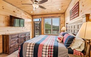 Luxury Cabin GETAWAY-Location-View-HotTub+more - Sevierville, Tennessee