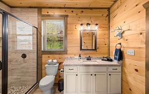 Luxury Cabin GETAWAY-Location-View-HotTub+more - Sevierville, Tennessee