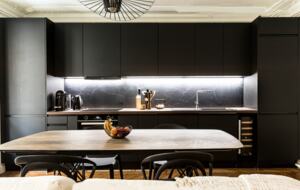 Renovated Haussmannian Apartment Near Rue Des Martyrs - Paris, France