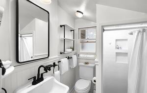 Kai Mele | Beachside Bungalow - Kailua, Hawaii