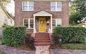 Historic Charm, Modern Comfort - Jacksonville, Florida