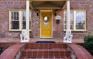 Historic Charm, Modern Comfort - Jacksonville, Florida