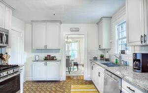 Historic Charm, Modern Comfort - Jacksonville, Florida