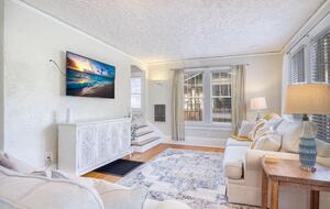 Historic Charm, Modern Comfort - Jacksonville, Florida