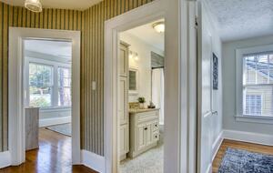 Historic Charm, Modern Comfort - Jacksonville, Florida