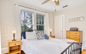 Historic Charm, Modern Comfort - Jacksonville, Florida