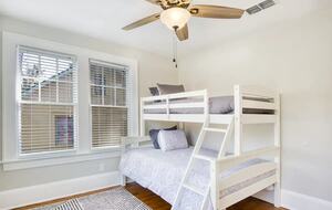 Historic Charm, Modern Comfort - Jacksonville, Florida