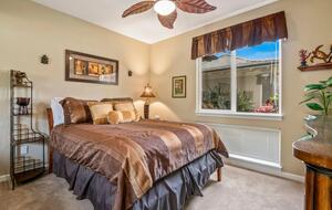 Big Kahuna Stunning Retreat - Waikoloa Village, Hawaii