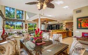 Big Kahuna Stunning Retreat - Waikoloa Village, Hawaii