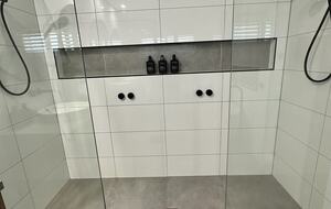 Dual showers in Master bedroom ensuite