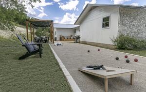 The Wildflower Haus- GORGEOUS Texas Hill Country! - Fredericksburg, Texas