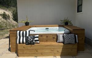 The Wildflower Haus- GORGEOUS Texas Hill Country! - Fredericksburg, Texas