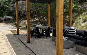 The Wildflower Haus- GORGEOUS Texas Hill Country! - Fredericksburg, Texas