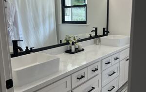 The Wildflower Haus- GORGEOUS Texas Hill Country! - Fredericksburg, Texas