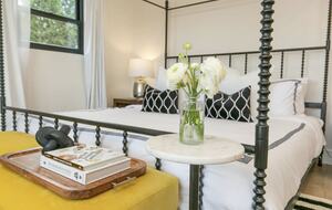 The Wildflower Haus- GORGEOUS Texas Hill Country! - Fredericksburg, Texas