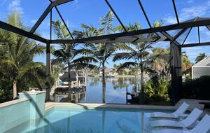 Waterfront Sanctuary at the Tip of the Canal | Marco Island - Marco Island, Florida