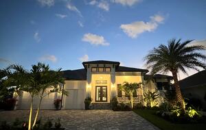 Waterfront Sanctuary at the Tip of the Canal | Marco Island - Marco Island, Florida
