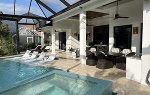 Waterfront Sanctuary at the Tip of the Canal | Marco Island - Marco Island, Florida