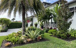 Waterfront Sanctuary at the Tip of the Canal | Marco Island - Marco Island, Florida