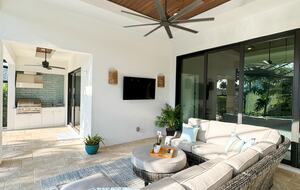 Waterfront Sanctuary at the Tip of the Canal | Marco Island - Marco Island, Florida