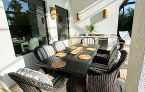 Waterfront Sanctuary at the Tip of the Canal | Marco Island - Marco Island, Florida