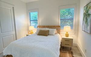 Waterfront Sanctuary at the Tip of the Canal | Marco Island - Marco Island, Florida