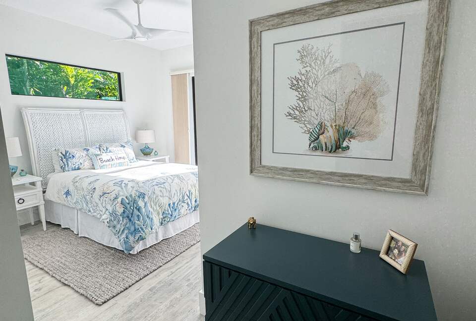 Waterfront Sanctuary at the Tip of the Canal | Marco Island - Marco Island, Florida