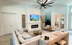 Waterfront Sanctuary at the Tip of the Canal | Marco Island - Marco Island, Florida