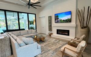 Waterfront Sanctuary at the Tip of the Canal | Marco Island - Marco Island, Florida