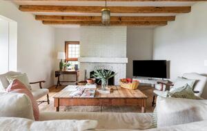 Hudson River Cottage with Scenic Views & Gardens - Saugerties, New York