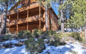 Fabulous Truckee Retreat - Truckee, California