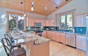 Fabulous Truckee Retreat - Truckee, California