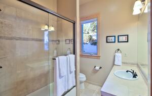 Fabulous Truckee Retreat - Truckee, California