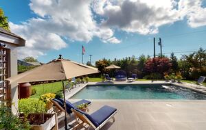 Stowaways - Nantucket, Massachusetts